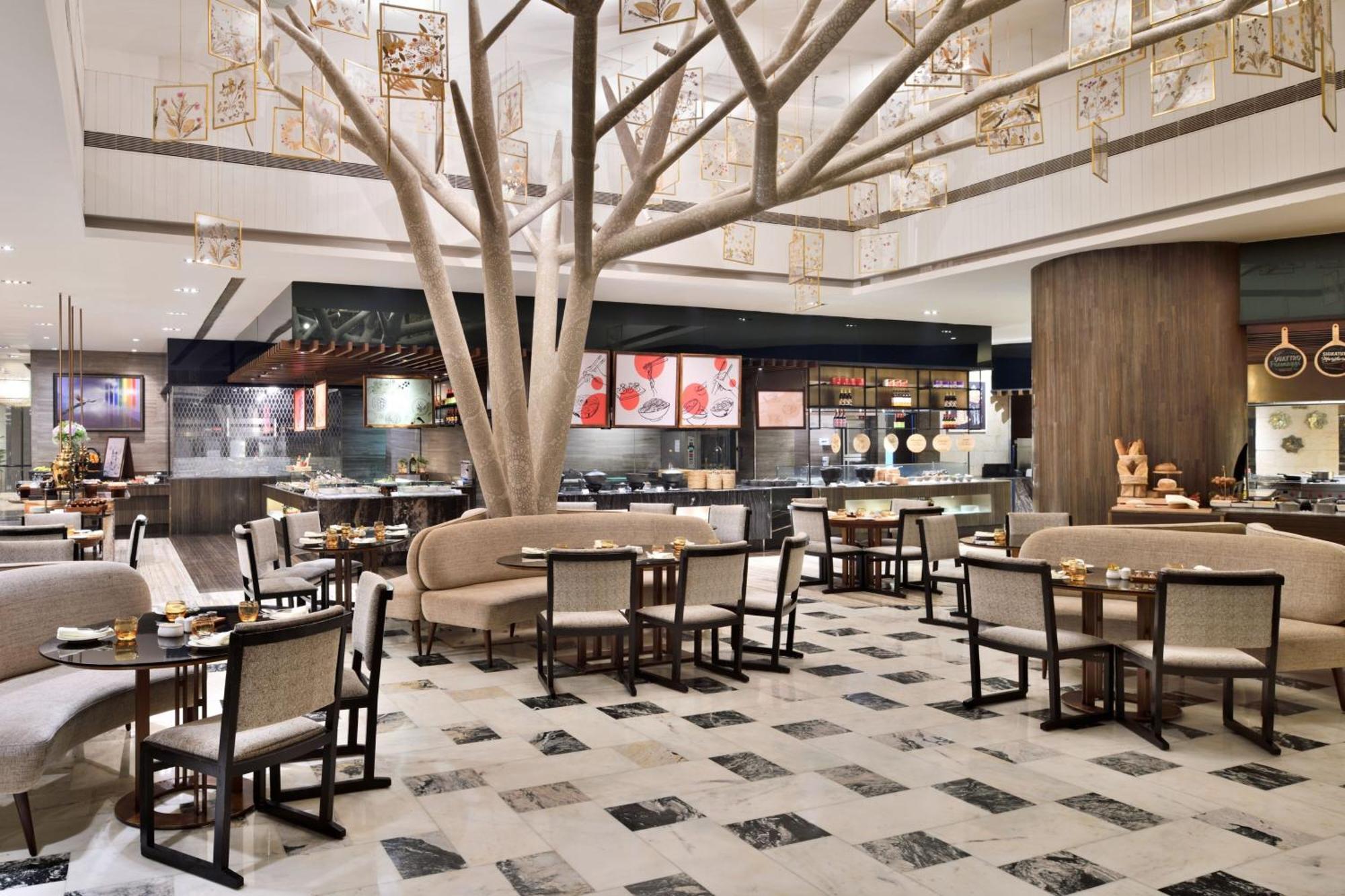 The St. Regis Mumbai Hotel Exterior foto The lobby lounge at the hotel