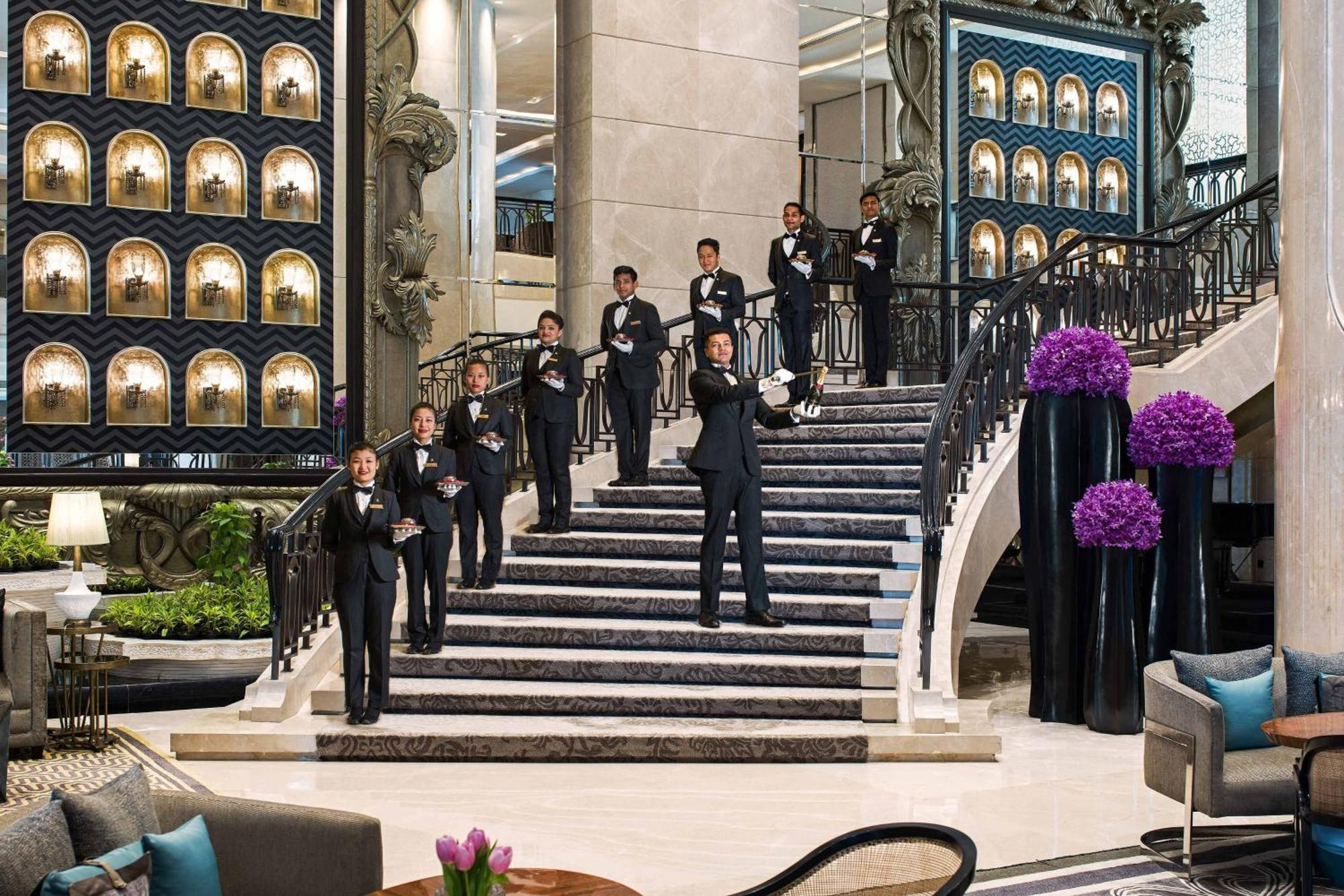 The St. Regis Mumbai Hotel Exterior foto The lobby of the hotel